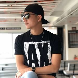 Meet your Posher, Vũ